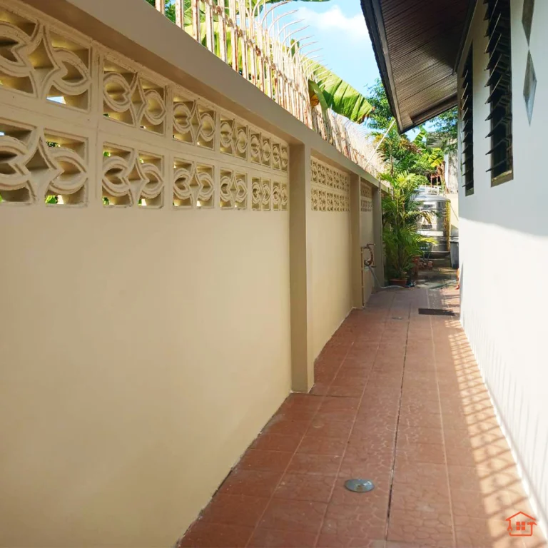 Jirapong ทาสีภายนอก (1)