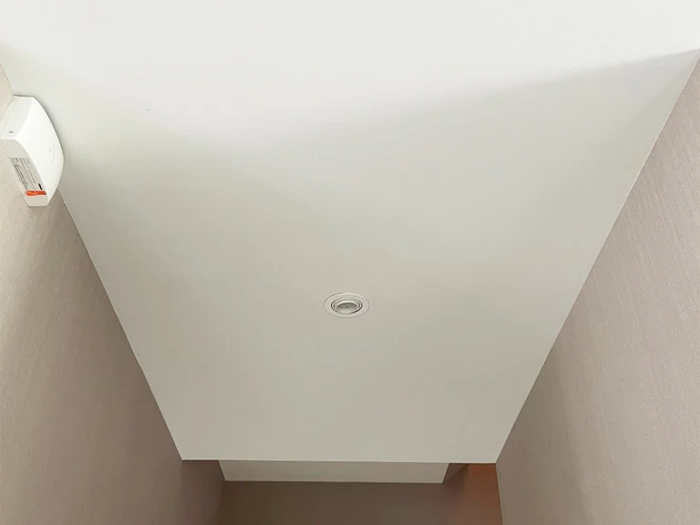 งานซ่อมแซม หรือเปลี่ยนฝ้าทั้งภายในและภายนอก